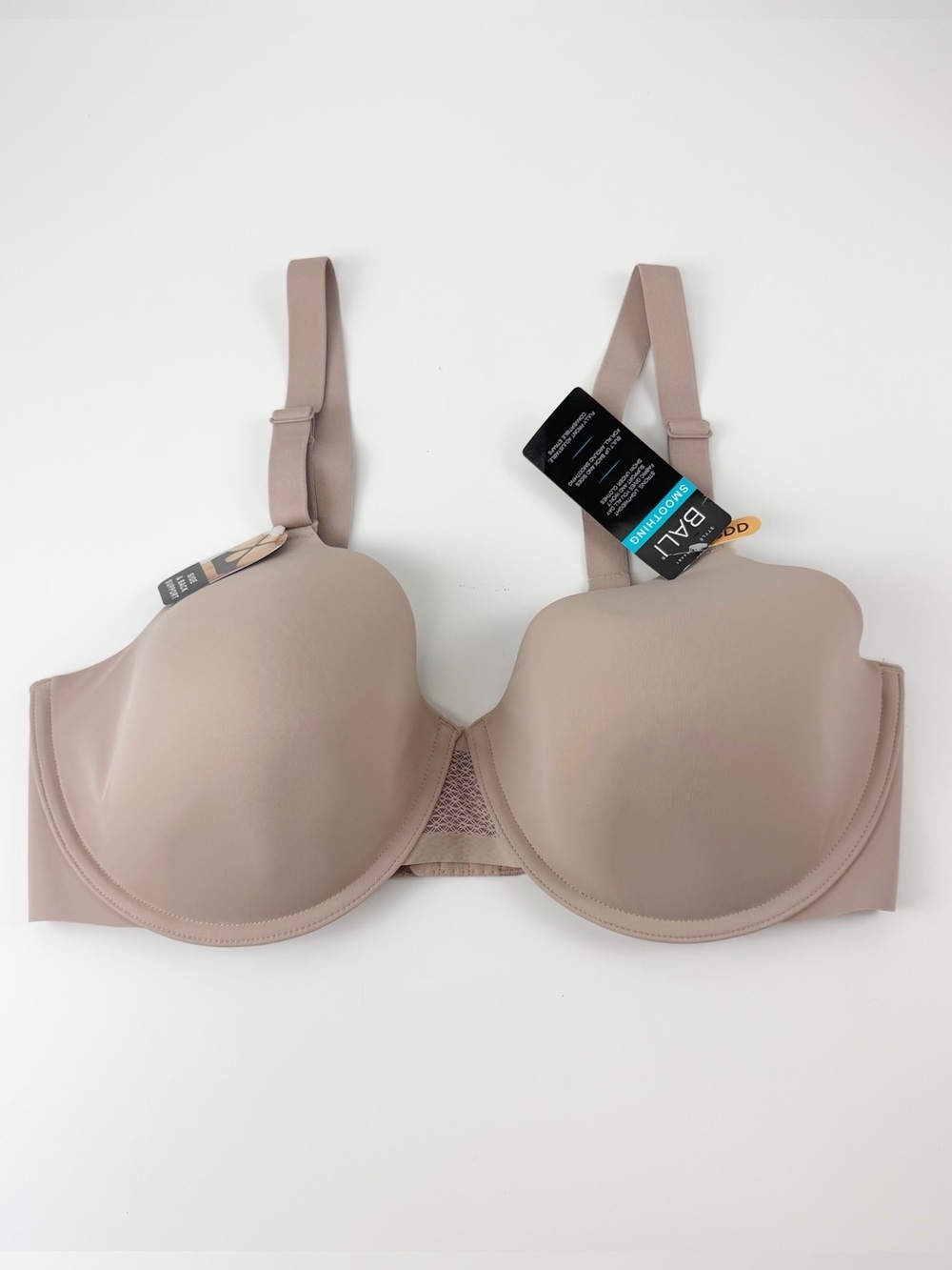 Bali Bra 38DD Beige Ultimate Smoothing Lightweight T-Shirt Underwire NWT 4481